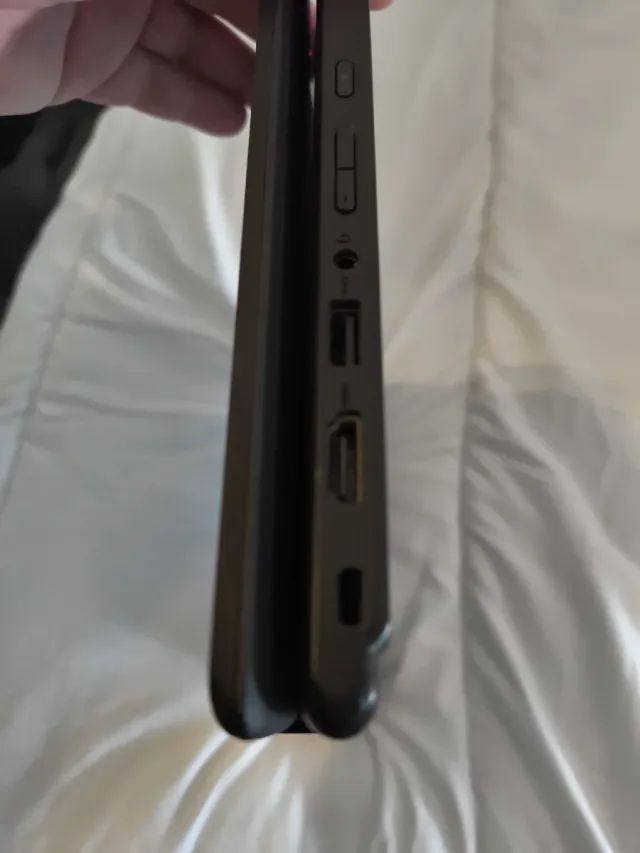 Lenovo ThinkPad Portátil Táctil 11" 360 grados.