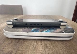 Nintendo Switch Lite Gris + Funda