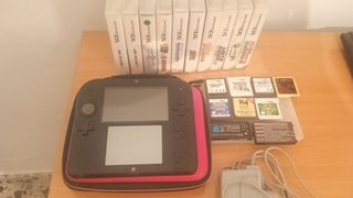 Nintendo 2DS Negra + 170 Juegos