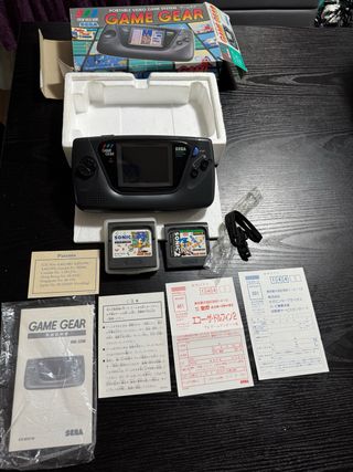 SEGA Game Gear Negra con Juegos