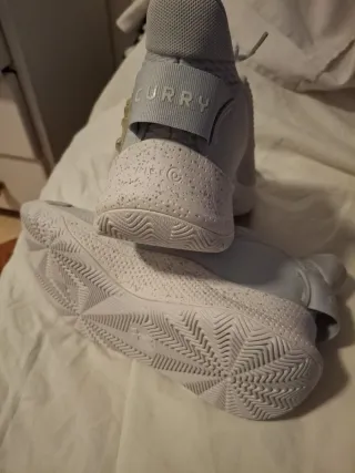 Zapatillas Under Armour Grises Talla 40