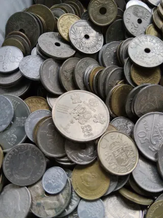 DOS KILOS MONEDAS ESTADO ESPAÑOL - JUAN CARLOS