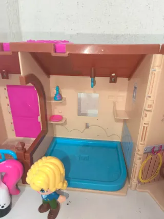 Cuadra Pinypon con figura y caballo