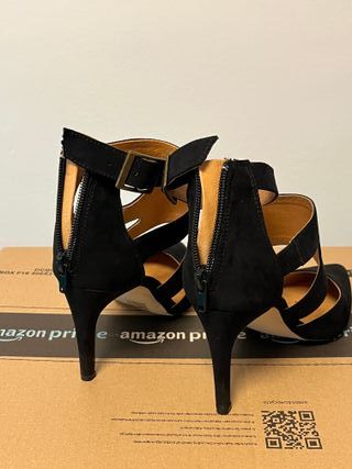 Zapato de tacón La Strada negro