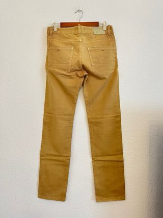 Pantalón mostaza talla 38