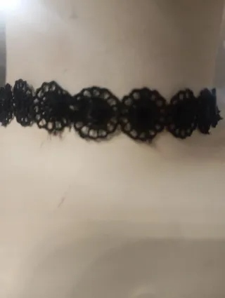 Collana gotica nera in pizzo