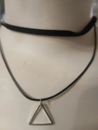 Collana gotica nera in pizzo