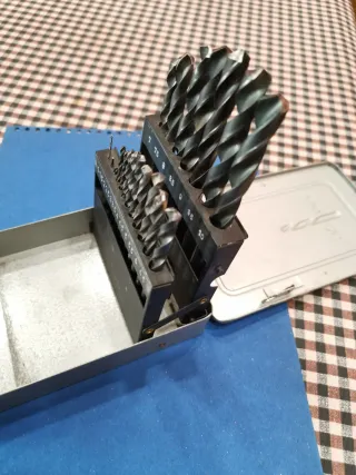 Caja antigua brocas taladro 1-10 mm