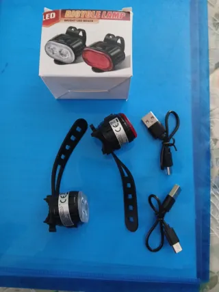 Luces LED para Bicicleta (Frontal y Trasera)