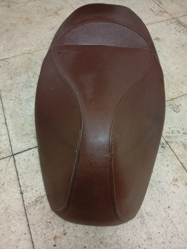 Asiento Kymco People 125 Marrón 2021