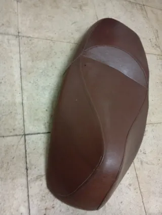 Asiento Kymco People 125 Marrón 2021