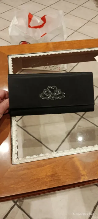 Borsa elegante nera con strass