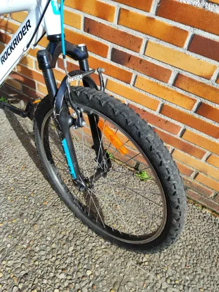 Bicicleta infantil Rockrider 24