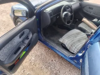 Nissan Almera 1999