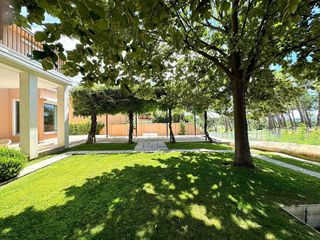 Chalet en alquiler en Ciudad Universitaria en Madrid