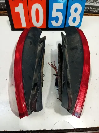 Pilotos Traseros Nissan Micra