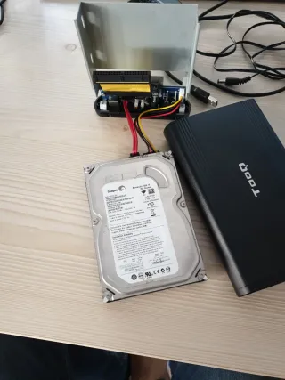 Carcasa Disco Duro 3.5 ATA/SATA + Disco 250GB