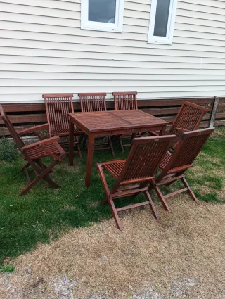 Conjunto Teca: Mesa, 5 Sillas y 2 Sillones