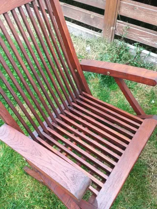 Conjunto Teca: Mesa, 5 Sillas y 2 Sillones