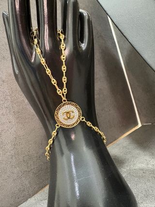 Pulsera manita oro 18k eslabón calabrote