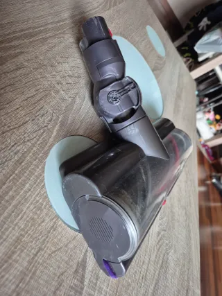 Spazzola Dyson Torque con decorazioni rotte