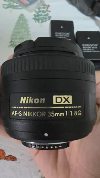 Cámara Nikon D3300 Negra en estado excelente