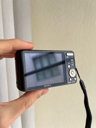 Sony Cybershot DSC W570 Cámara Digital Morada