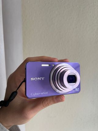Sony Cybershot DSC W570 Cámara Digital Morada