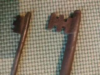 7 antiche chiavi da collezione