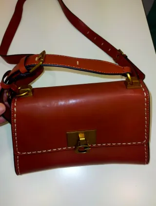 Bolso Guess Marrón y Dorado Mujer