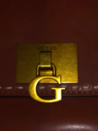 Bolso Guess Marrón y Dorado Mujer