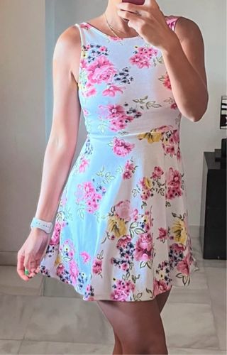 Vestido H&M flores