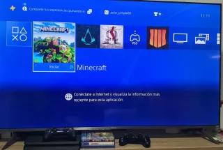 PS4 Slim 500GB + 3 Juegos Incluye dos controles