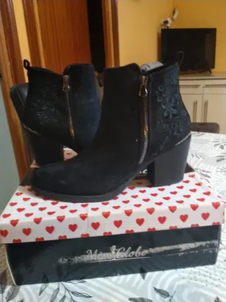 Botines negros de mujer