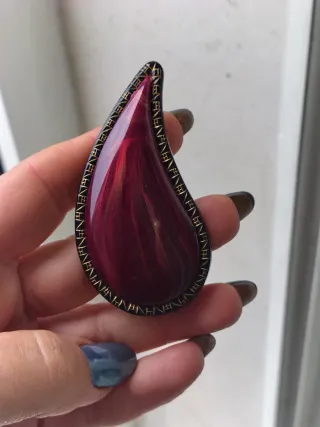 Spilla vintage goccia bordeaux