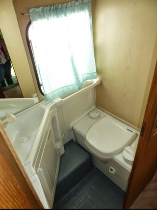 Caravana Moncayo Alhambra 430 Serie Oro -750Kg