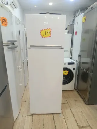 Nevera Beko con garantía y transporte