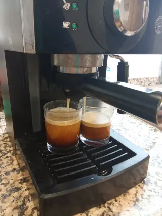 Macchina da caffè espresso Saeco Poemia