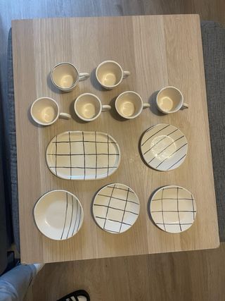 Set di 5 tazze e piatti in ceramica artigianale