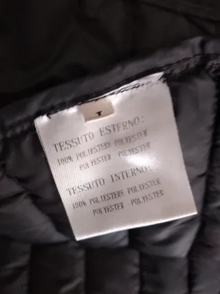 Giubbotto donna nero con cappuccio