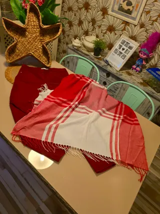 Vaqueros Talla 40 + Pañuelo