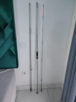 3 cañas de pescar surfcasting