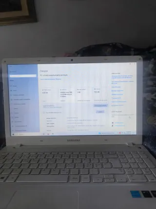 Ordenador Portátil Samsung Blanco