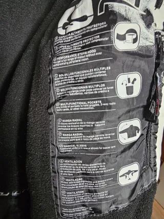 Abrigo Invierno RTY Talla XL Negro Rojo