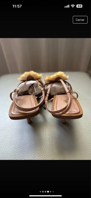 Sandalias Zara Joya Beige Flor
