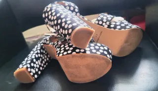 Zapatos de plataforma lunares