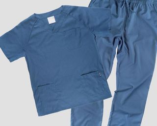 3 Pijamas Sanitarios Nuevos