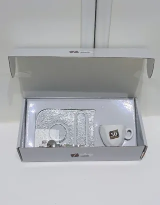 Tazzina da caffè da collezione con piattino