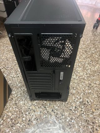 Torre XYZ AIRONE 300X MESH Negra