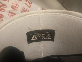 Botas de Snowboard Blancas y Negras